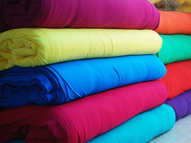 Vải thun lạnh có nhiều màu sắc để lựa chọn